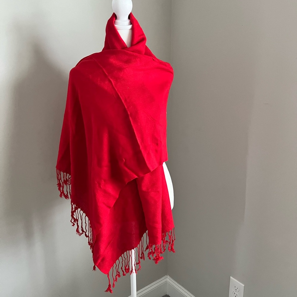 Pashmina Red Scarf with Fringe and Soft Texture